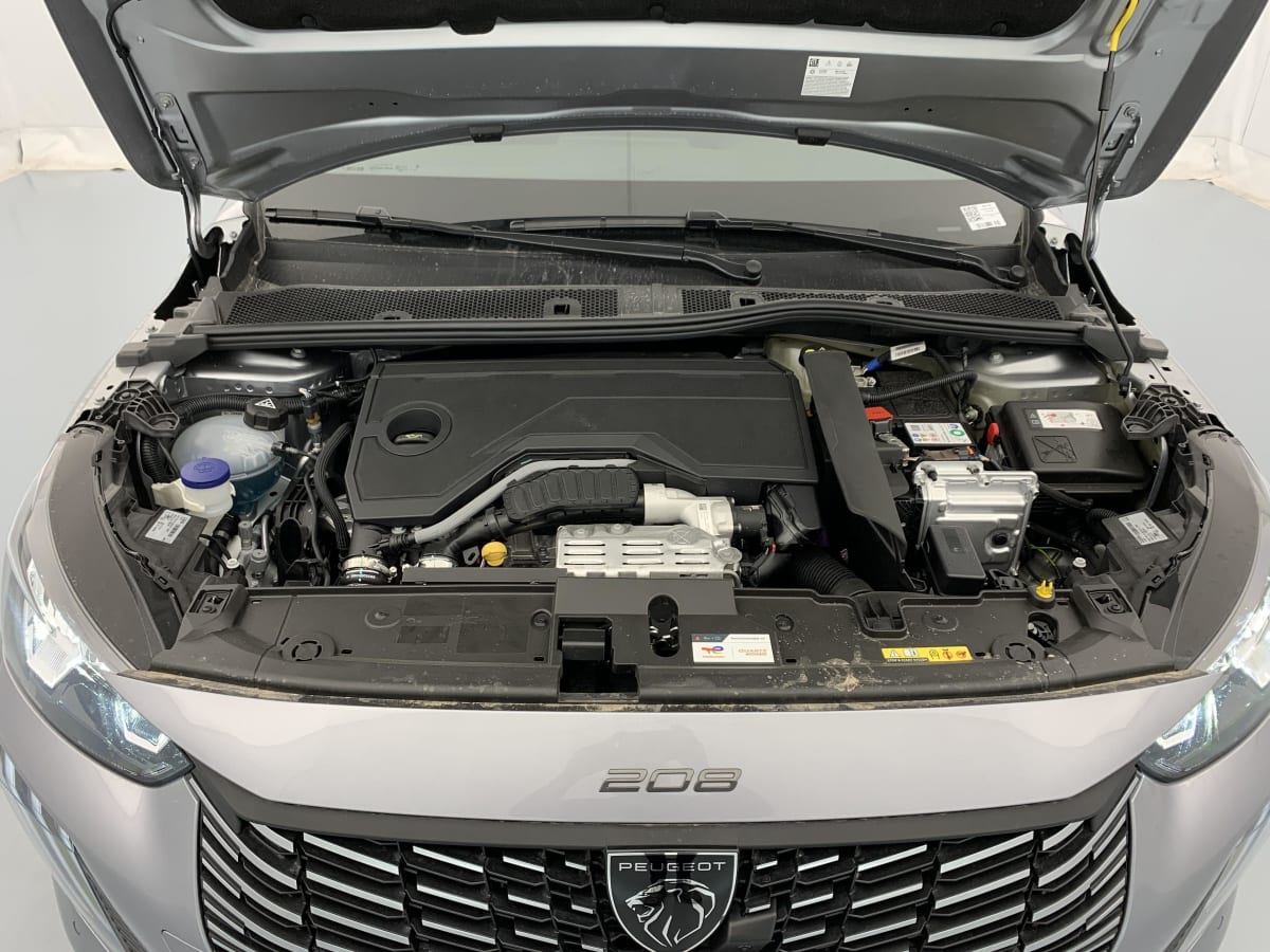 Peugeot 208 - Image 120