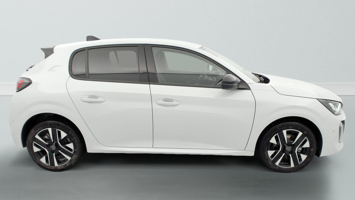 Peugeot 208 - Image 8
