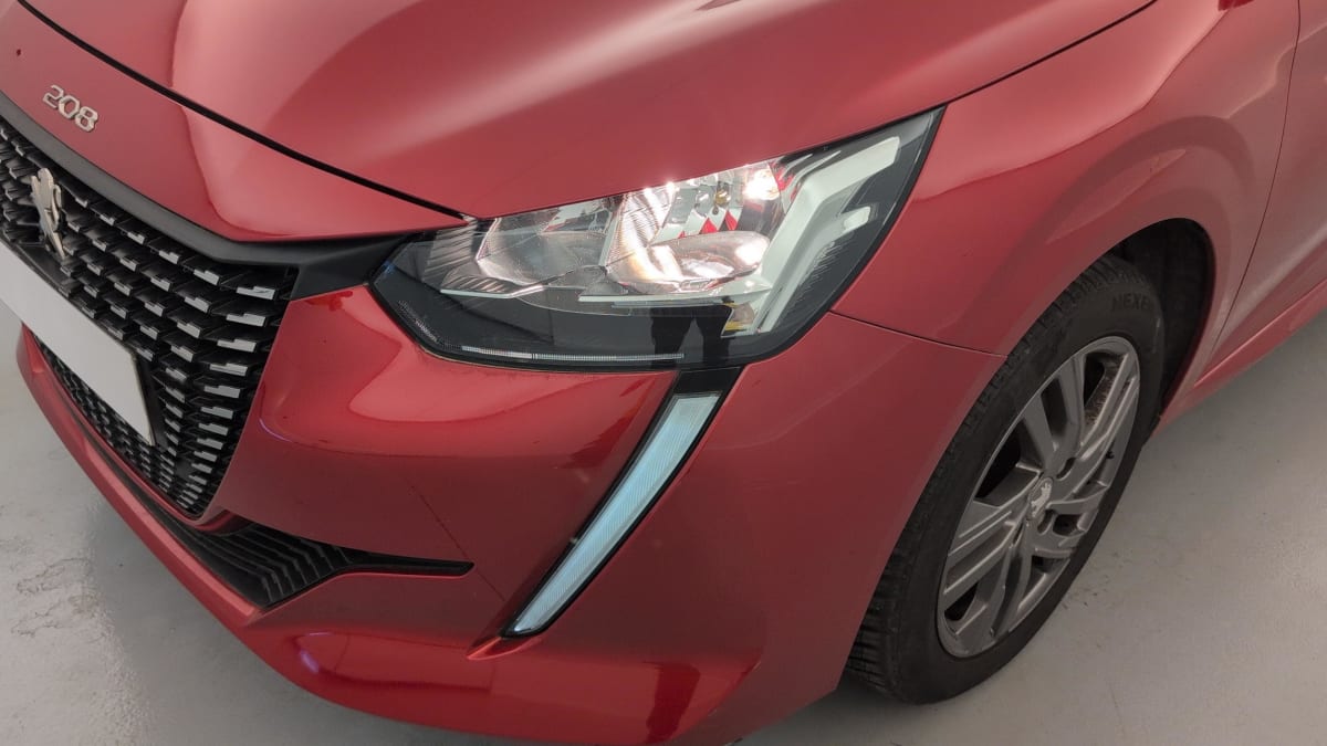 Peugeot 208 - Image 20