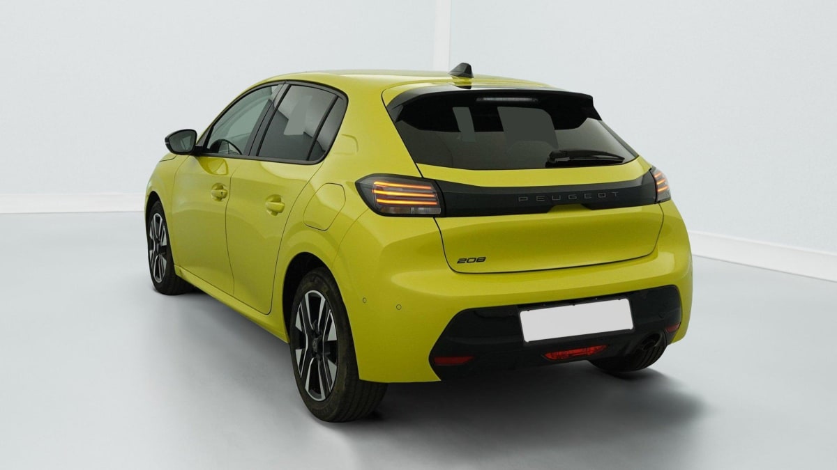 PEUGEOT 208 PURETECH 100 ALLURE