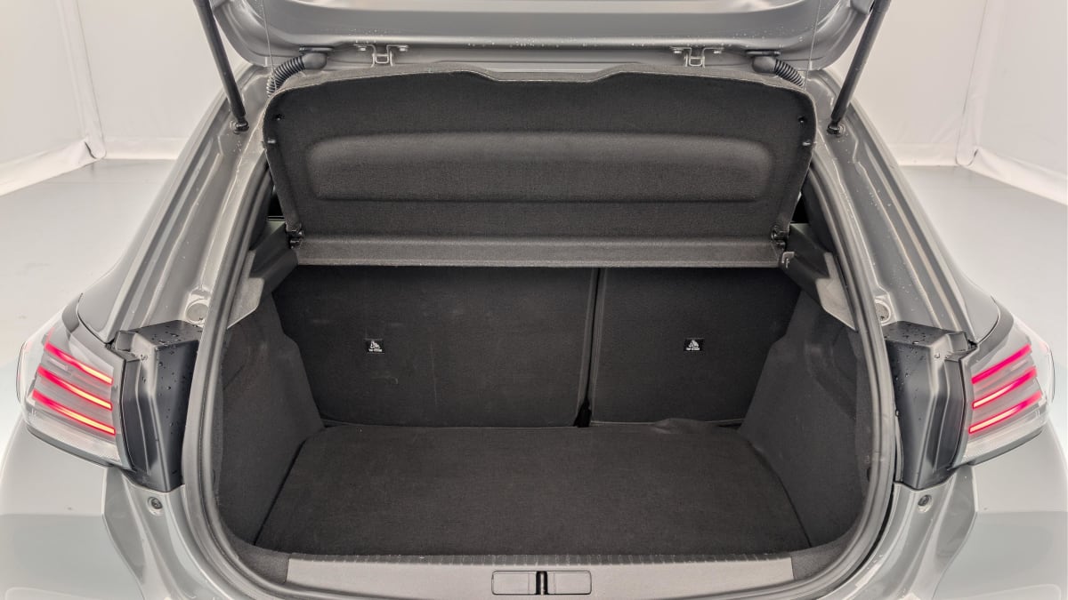 Peugeot 208 - Image 11