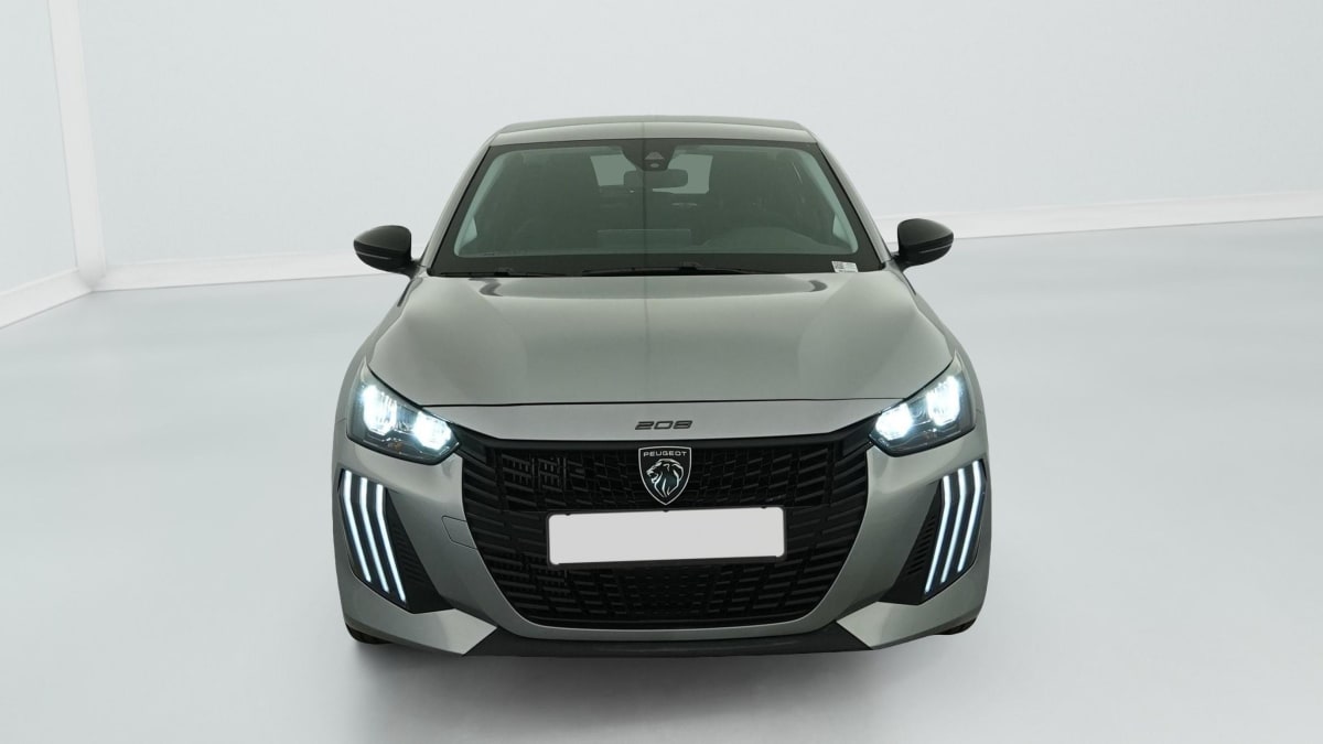 Peugeot 208 - Image 2