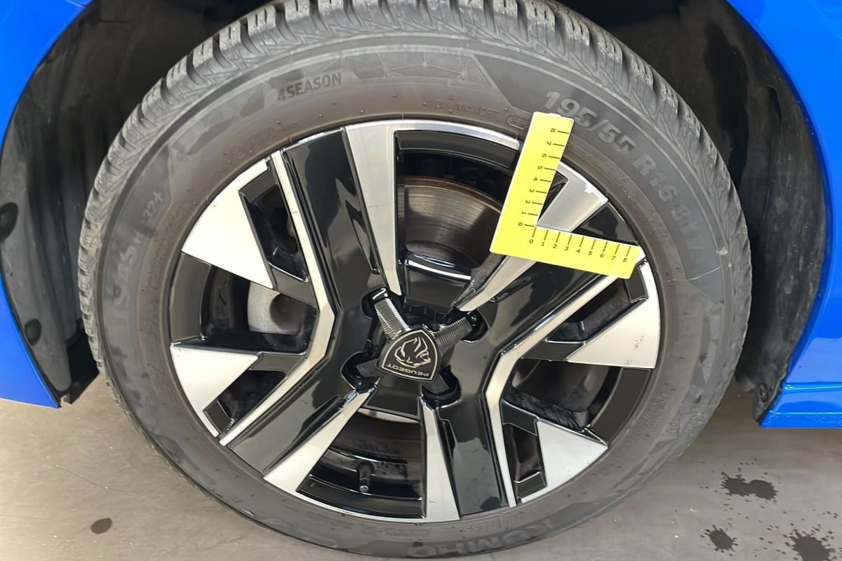 Peugeot 208 - Image 27
