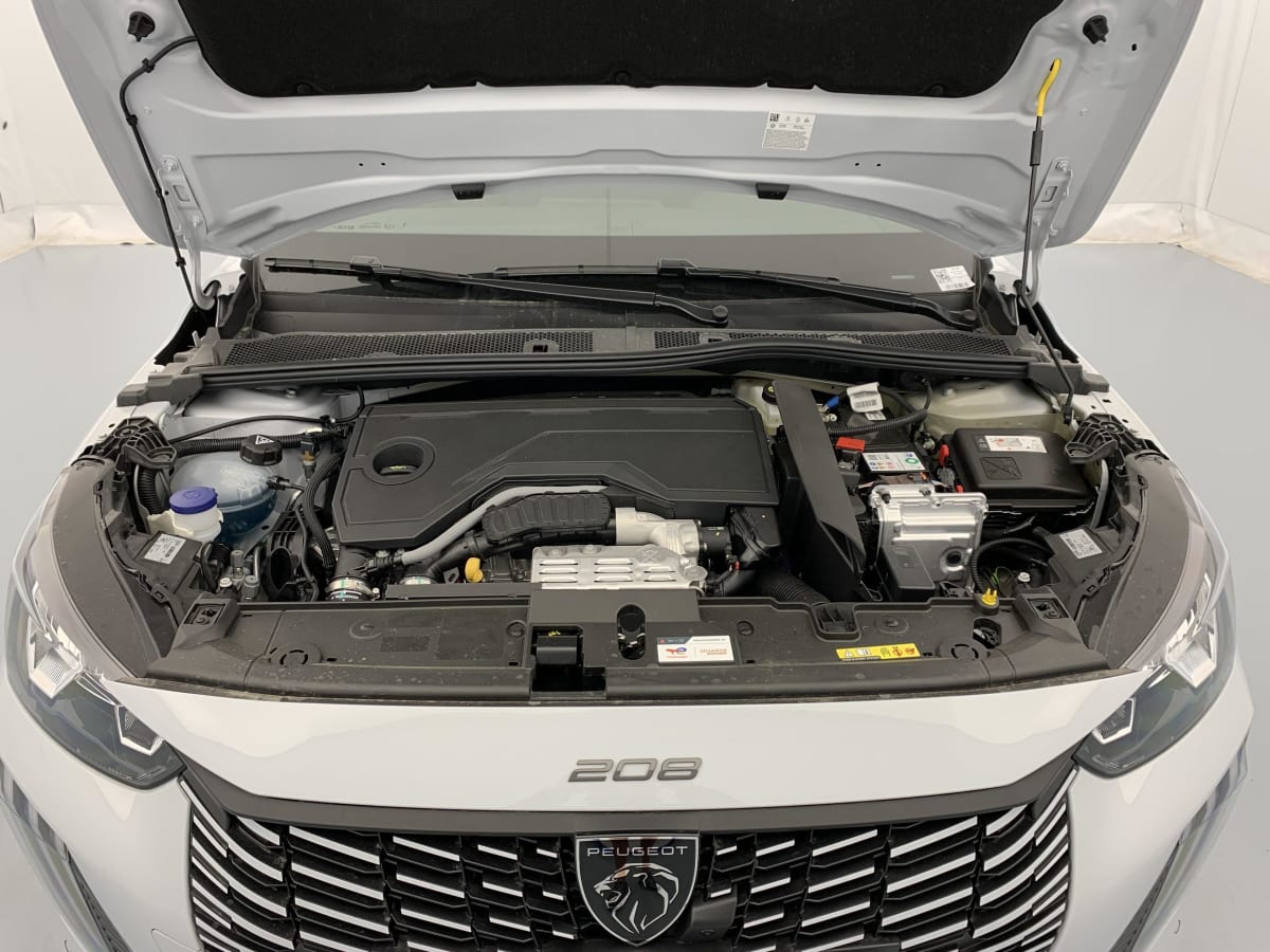 Peugeot 208 - Image 47