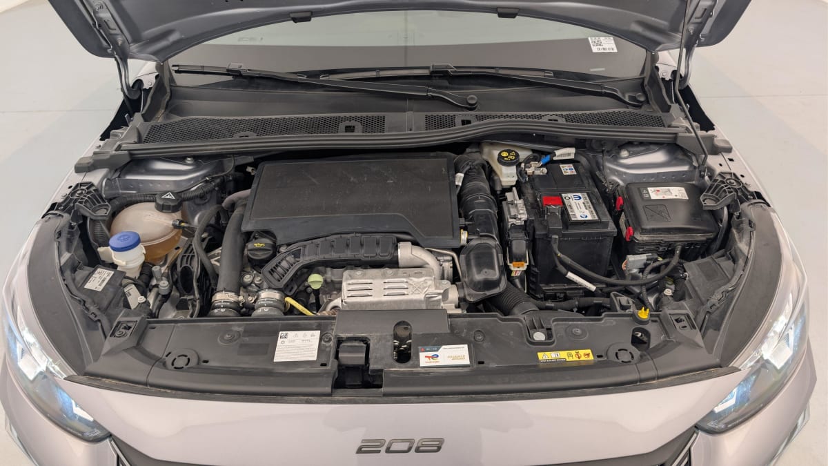 Peugeot 208 - Image 21