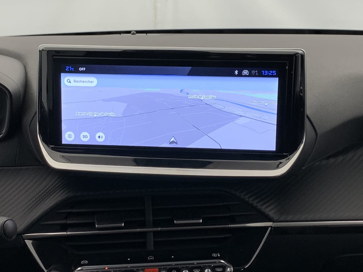 Peugeot 208 - Image 116