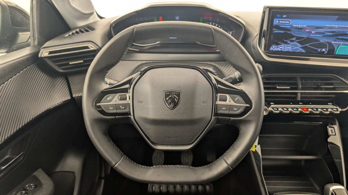 Peugeot 208 - Image 14