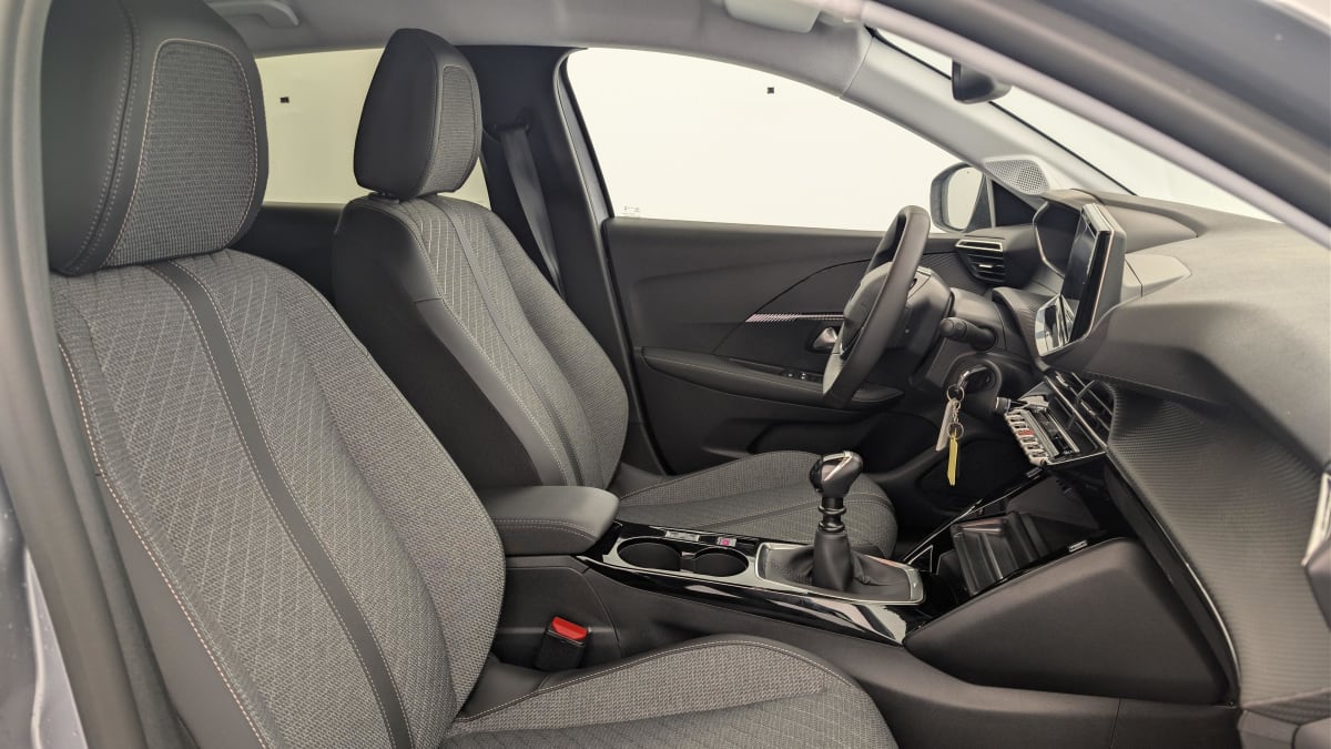 Peugeot 208 - Image 9