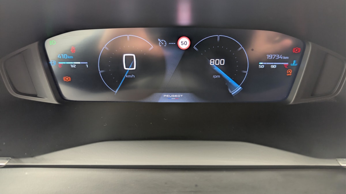 Peugeot 208 - Image 22