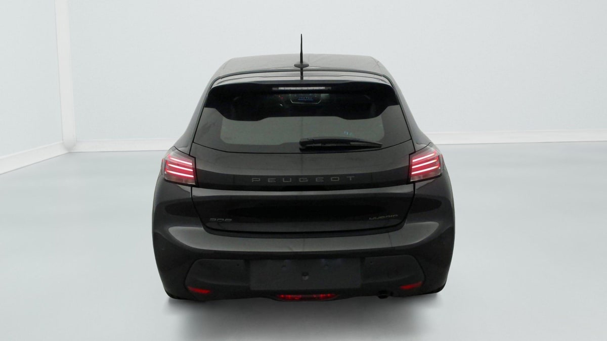 PEUGEOT 208 HYBRID 100 E-DCS6 STYLE