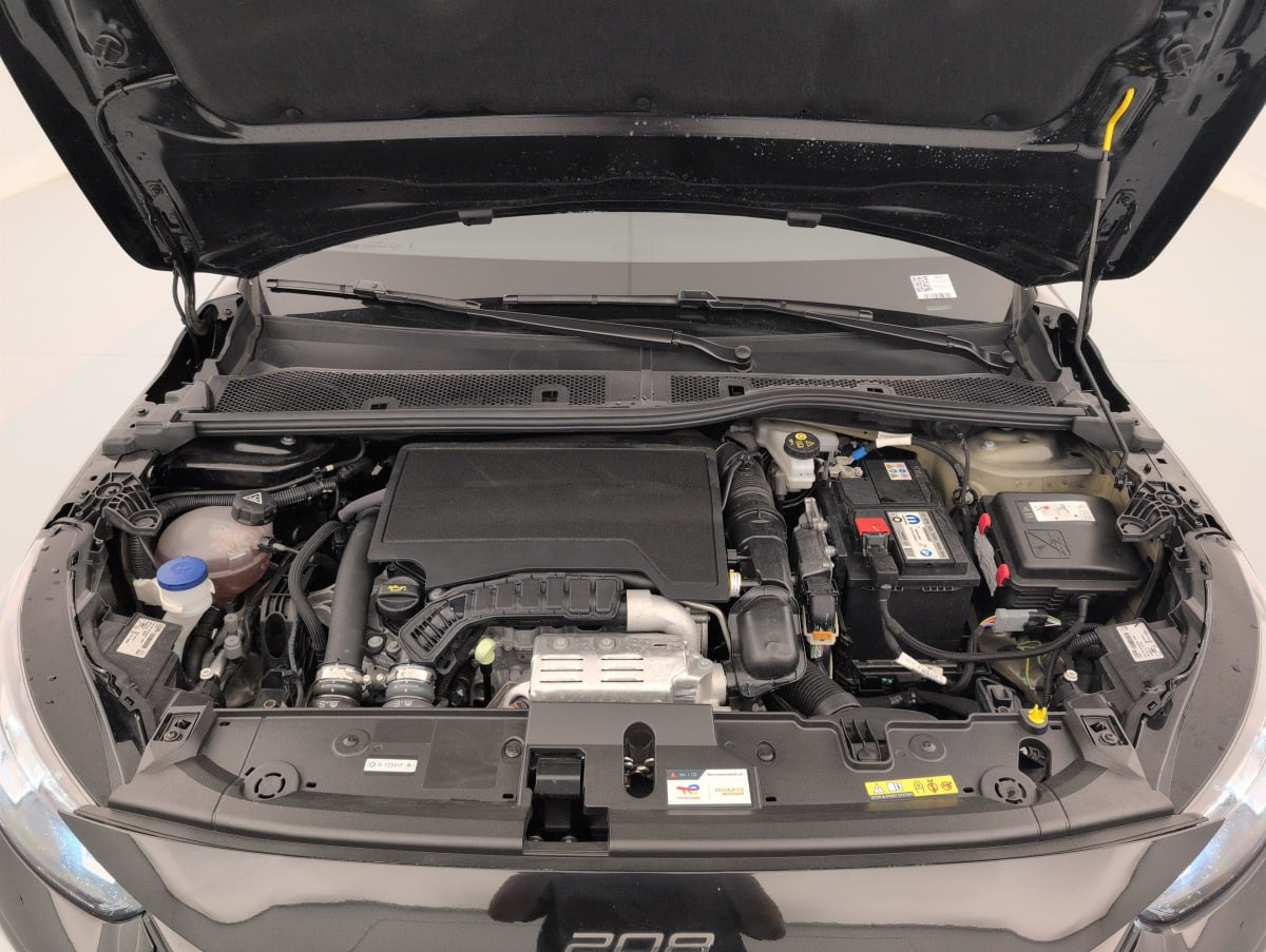 Peugeot 208 - Image 19