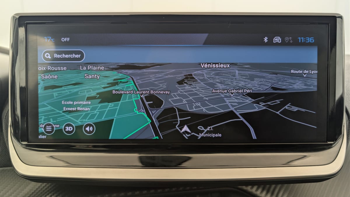 Peugeot 208 - Image 17