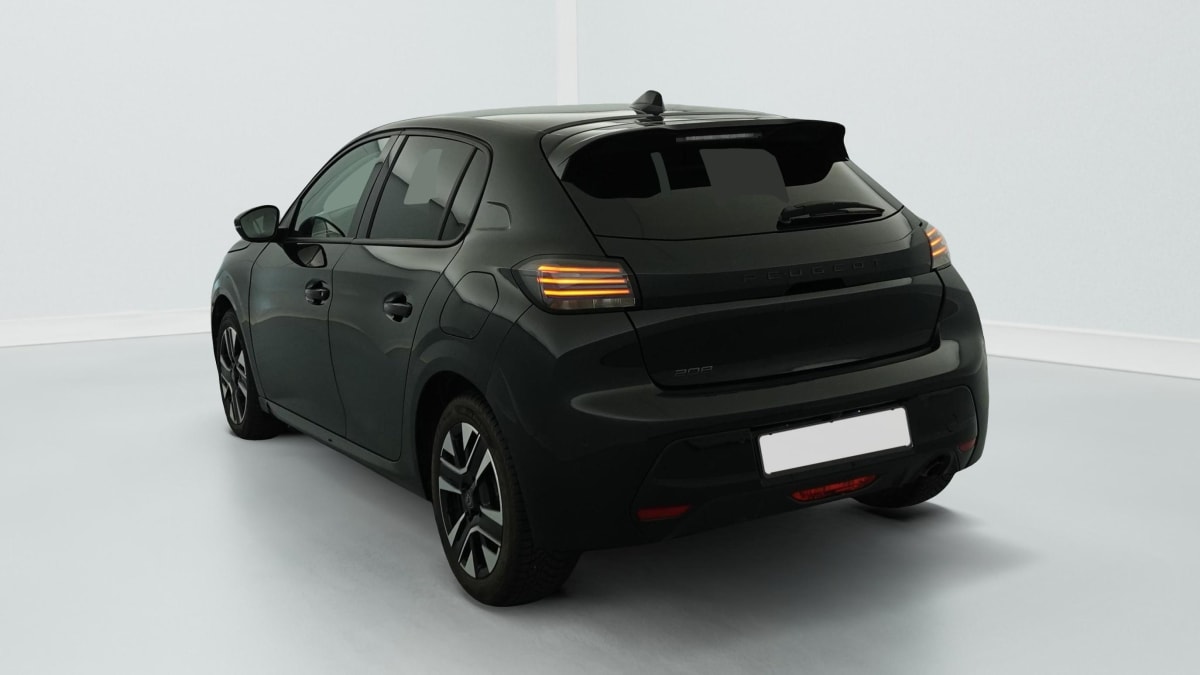 PEUGEOT 208 PURETECH 100 EAT8 ALLURE
