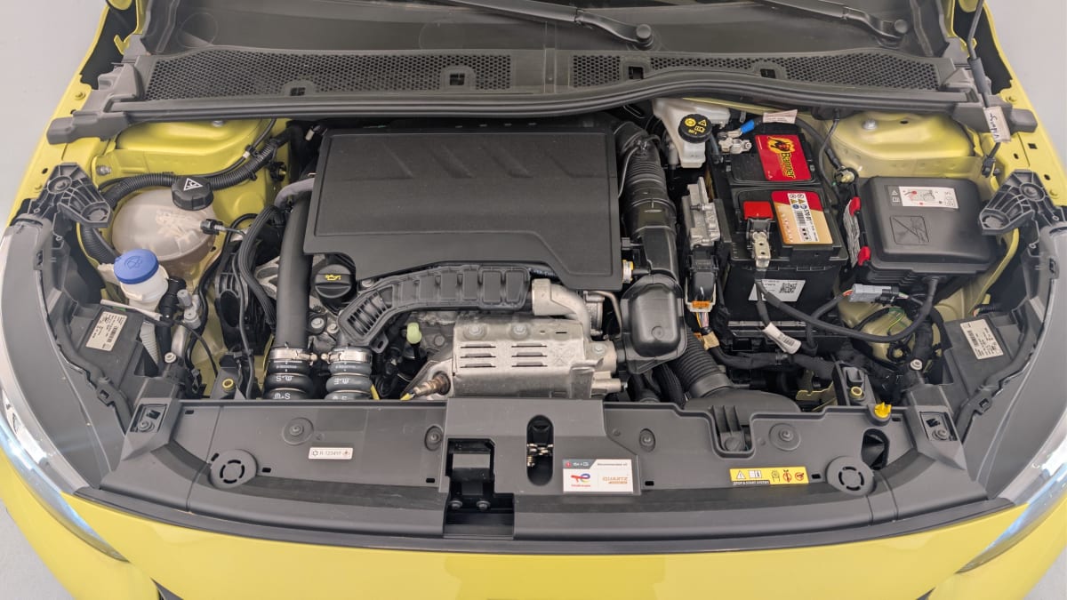 Peugeot 208 - Image 19