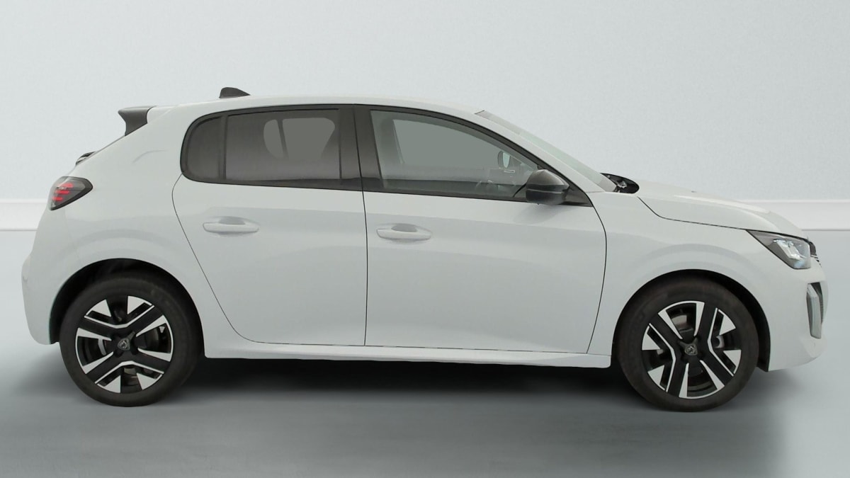 Peugeot 208 - Image 8