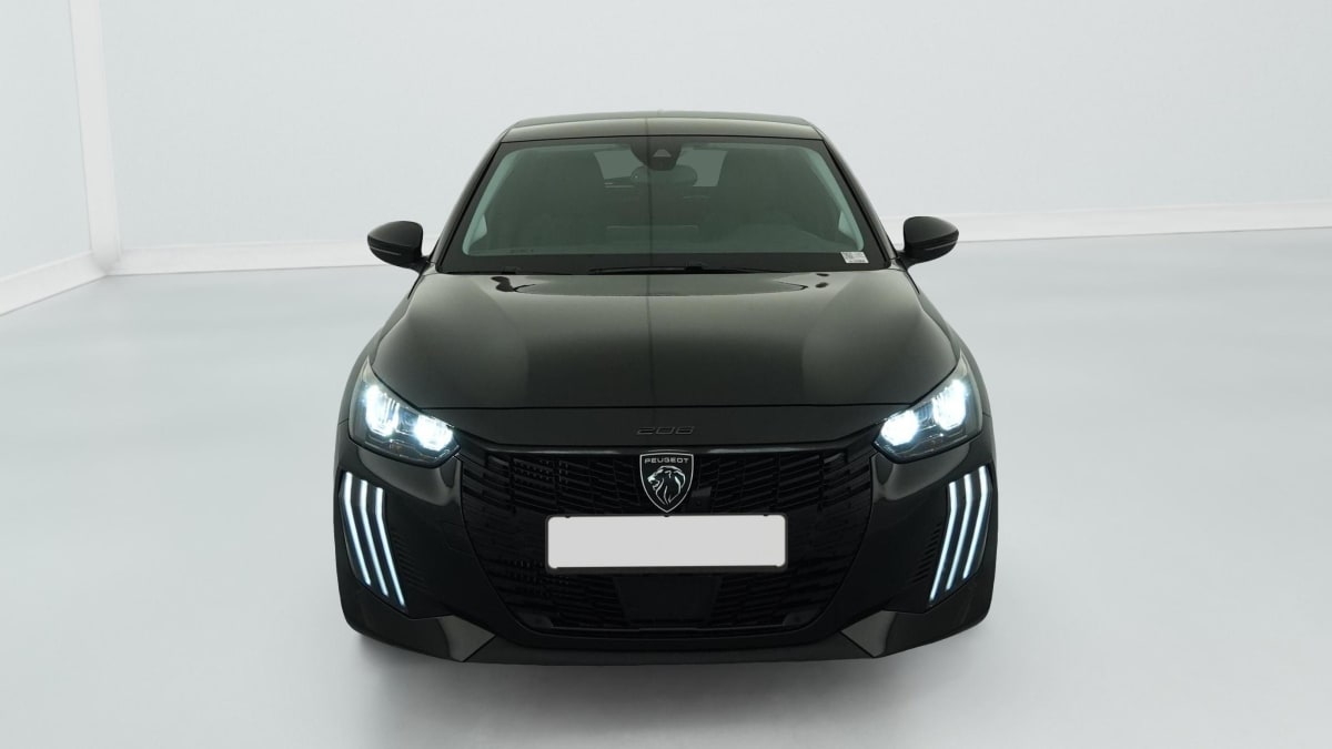 Peugeot 208 - Image 2