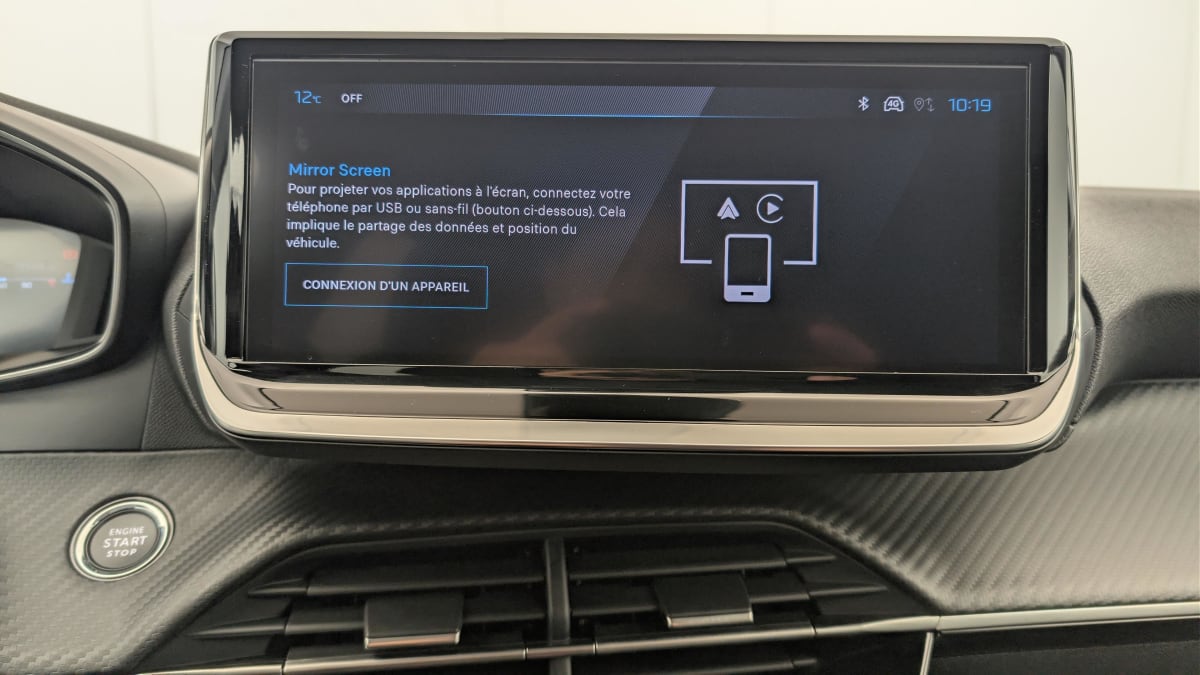 Peugeot 208 - Image 18