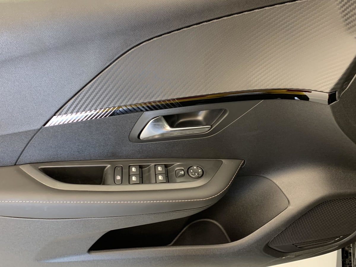 Peugeot 208 - Image 41