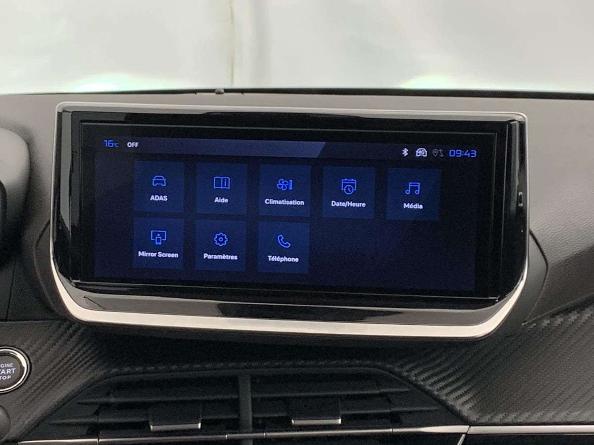 Peugeot 208 - Image 63