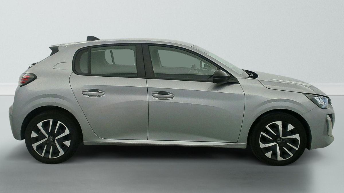 Peugeot 208 - Image 8