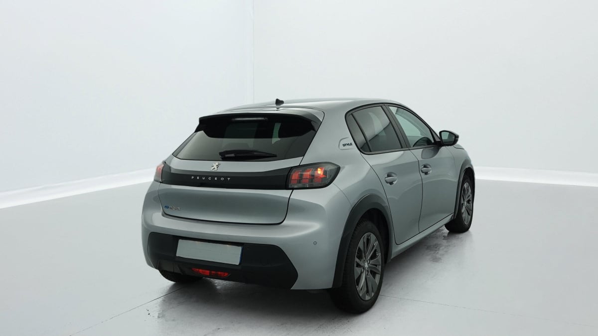 PEUGEOT 208 ELECTRIQUE 50 KWH 136CH STYLE