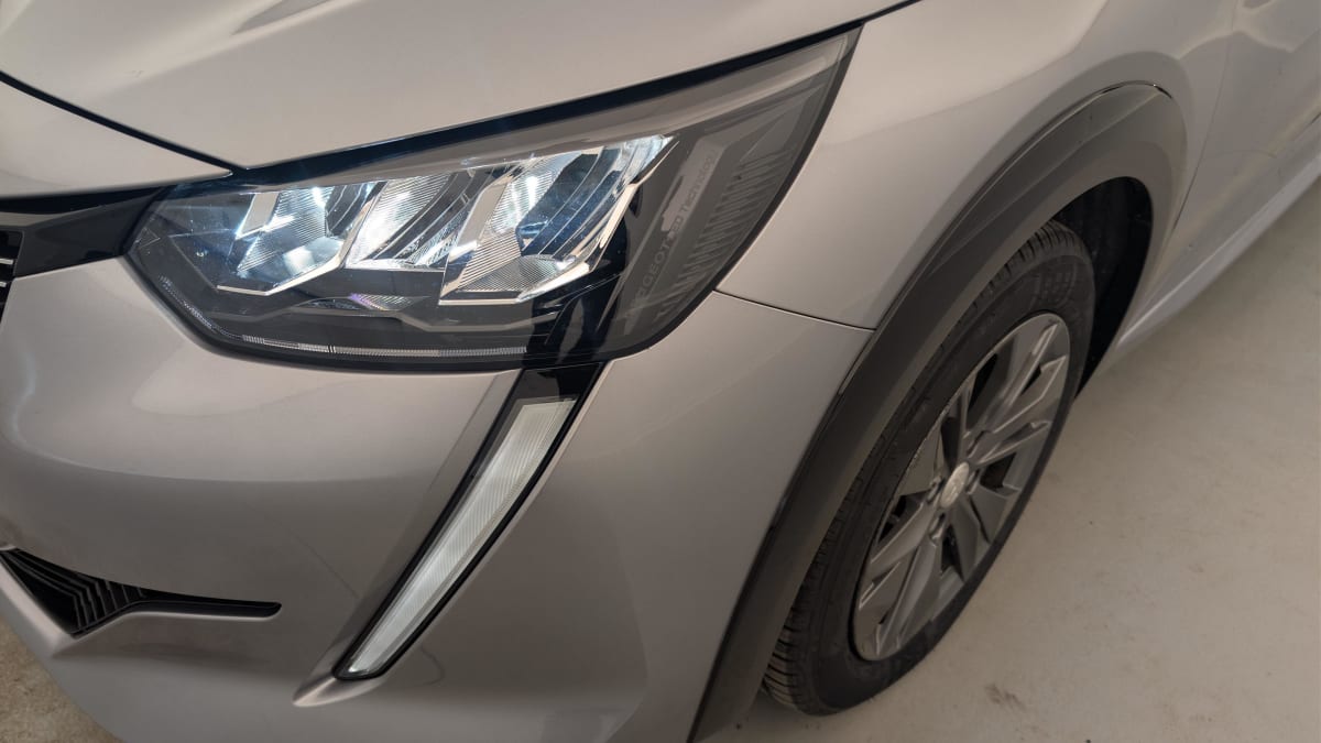 Peugeot 208 ELECTRIQUE - Image 20