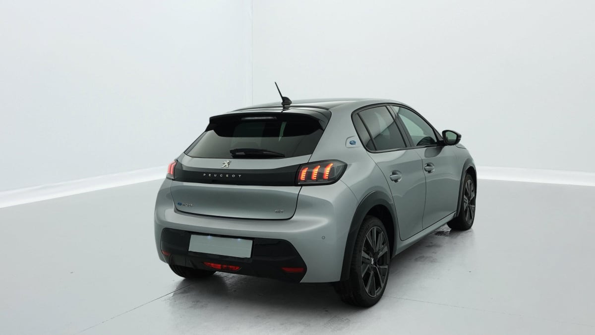 PEUGEOT 208 ELECTRIQUE 50 KWH 136CH GT
