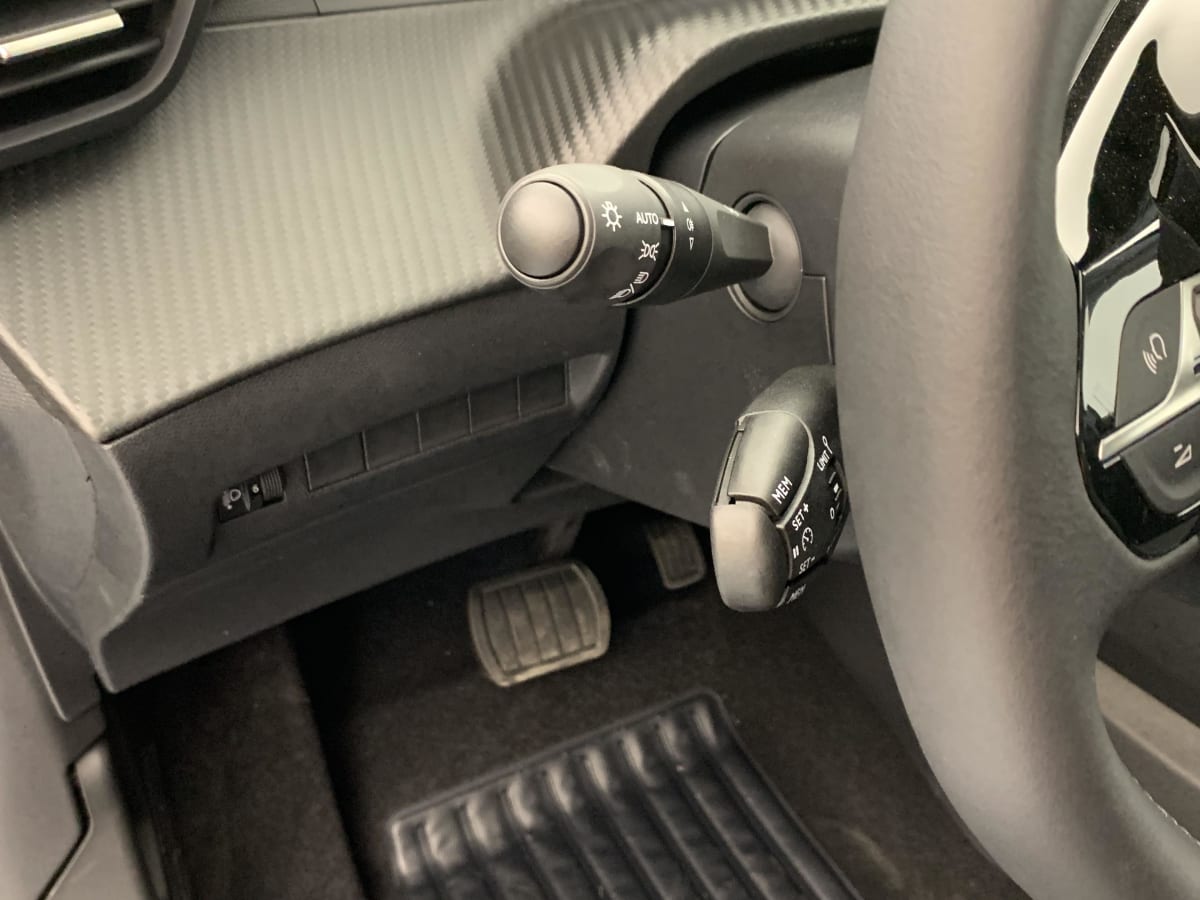 Peugeot 208 - Image 43