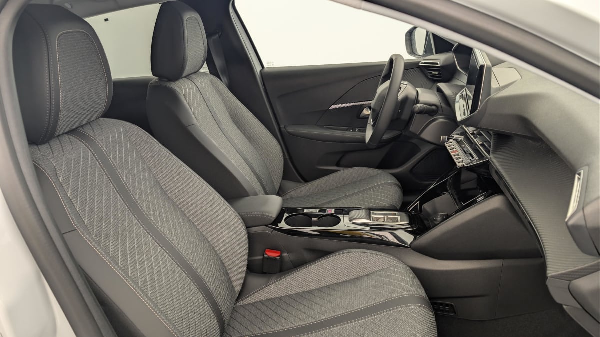 Peugeot 208 - Image 9