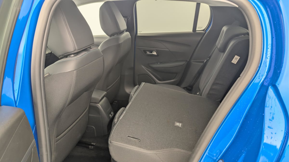 Peugeot 208 - Image 12