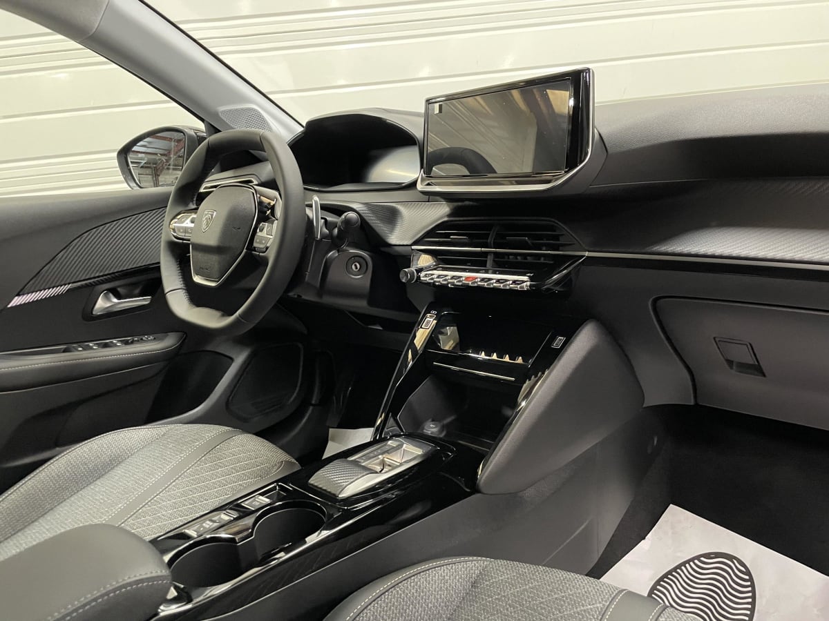 PEUGEOT 208 HYBRID 100 E-DCS6 ALLURE