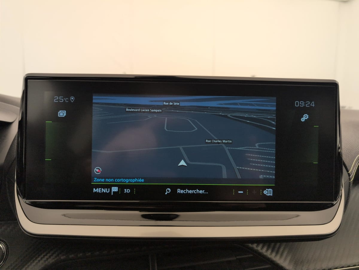 Peugeot 208 - Image 18