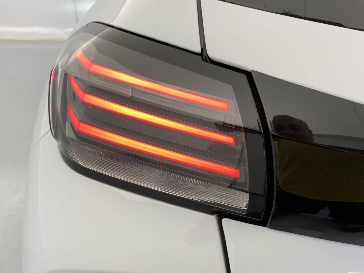 Peugeot 208 - Image 11
