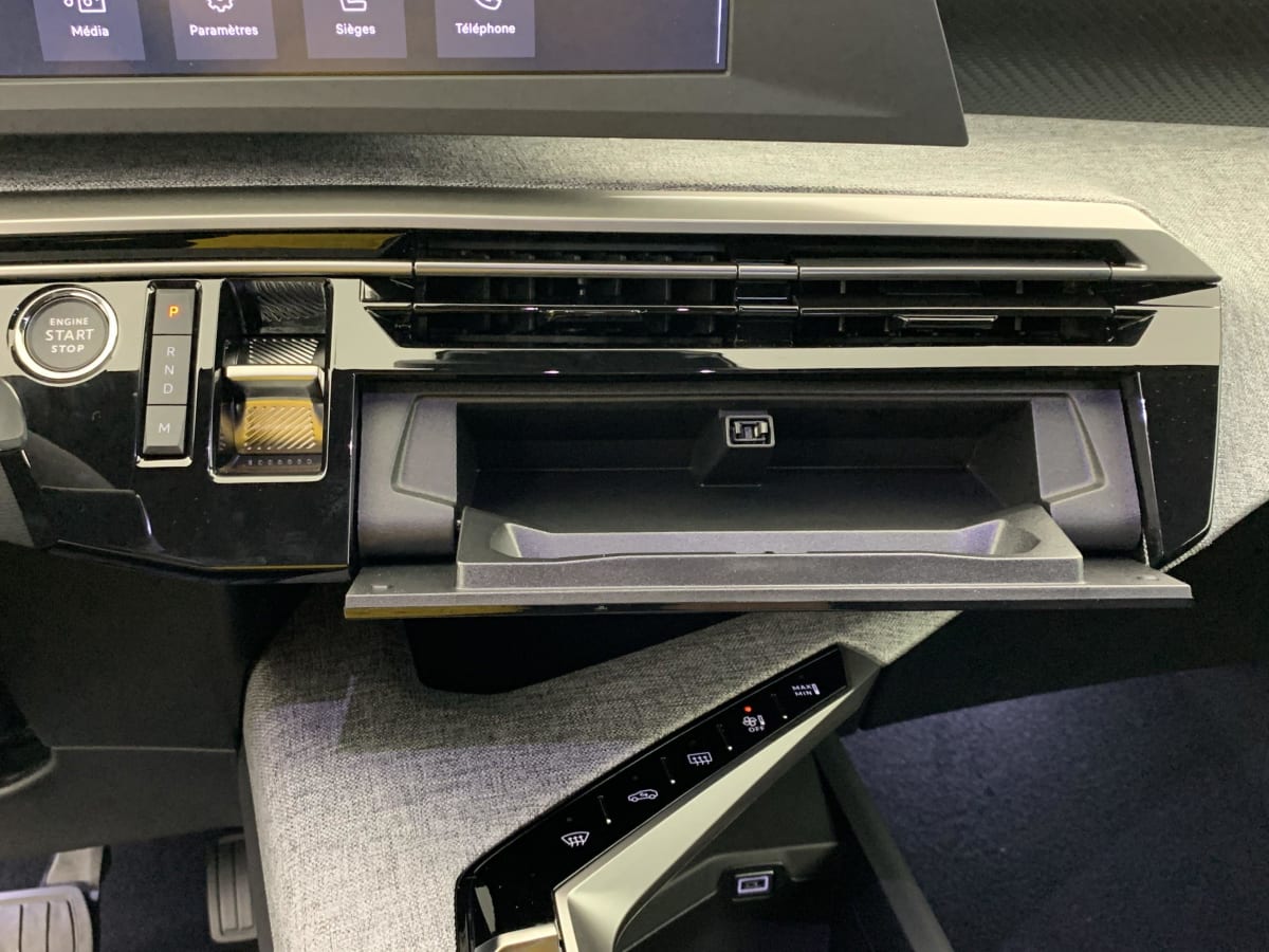 Peugeot 3008 - Image 18