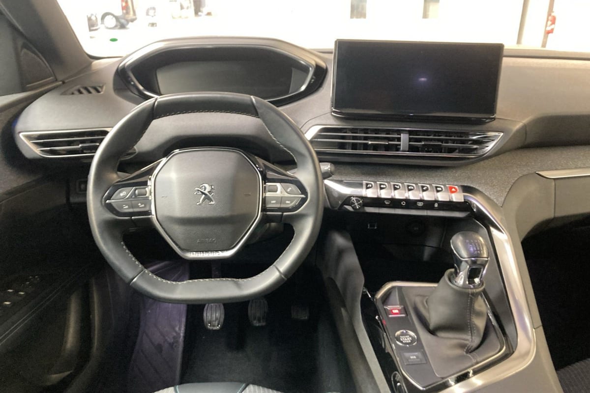 Peugeot 3008 - Image 13