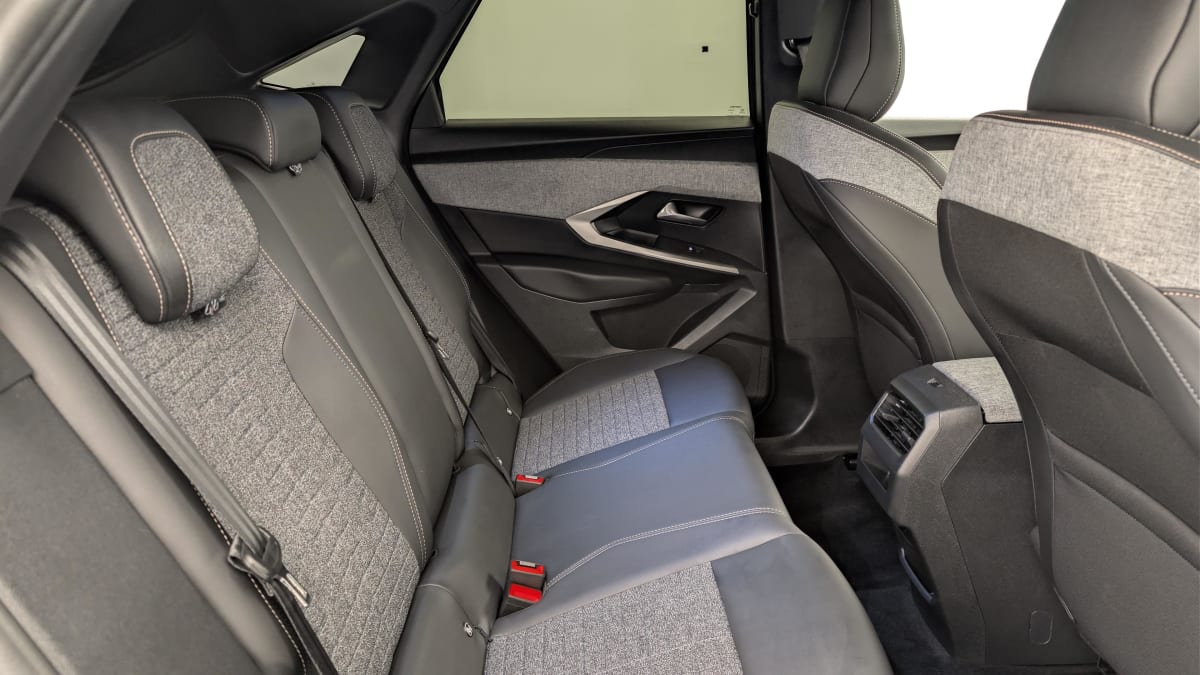 Peugeot 3008 - Image 10