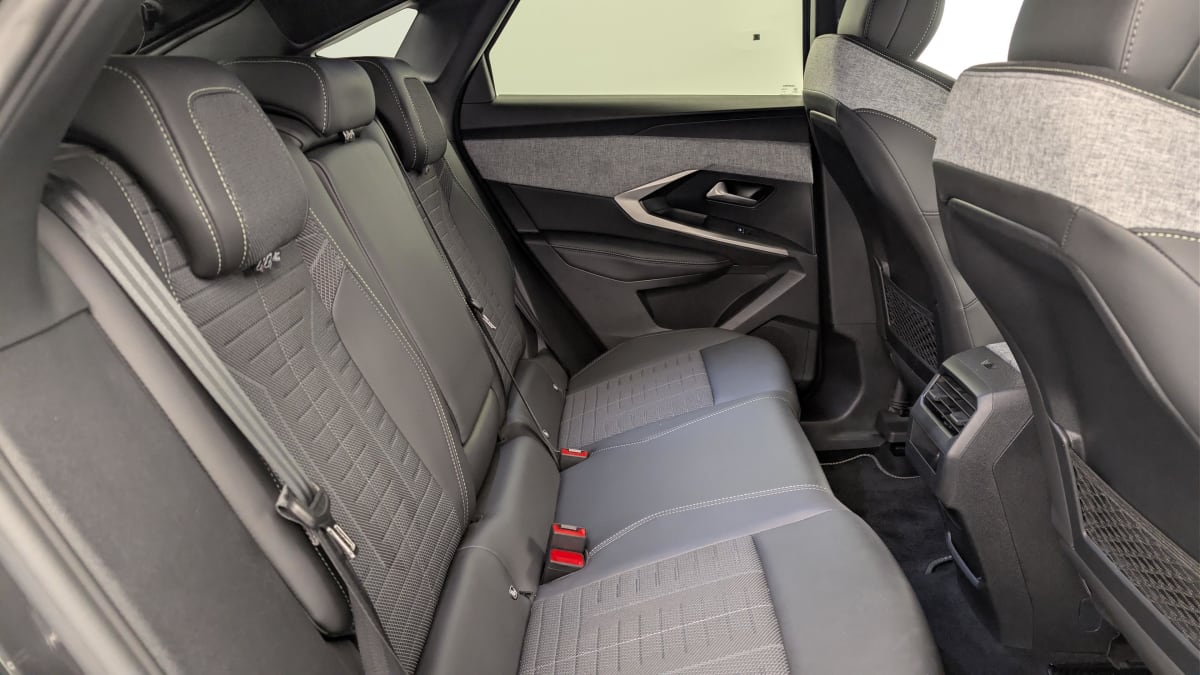 Peugeot 3008 - Image 10