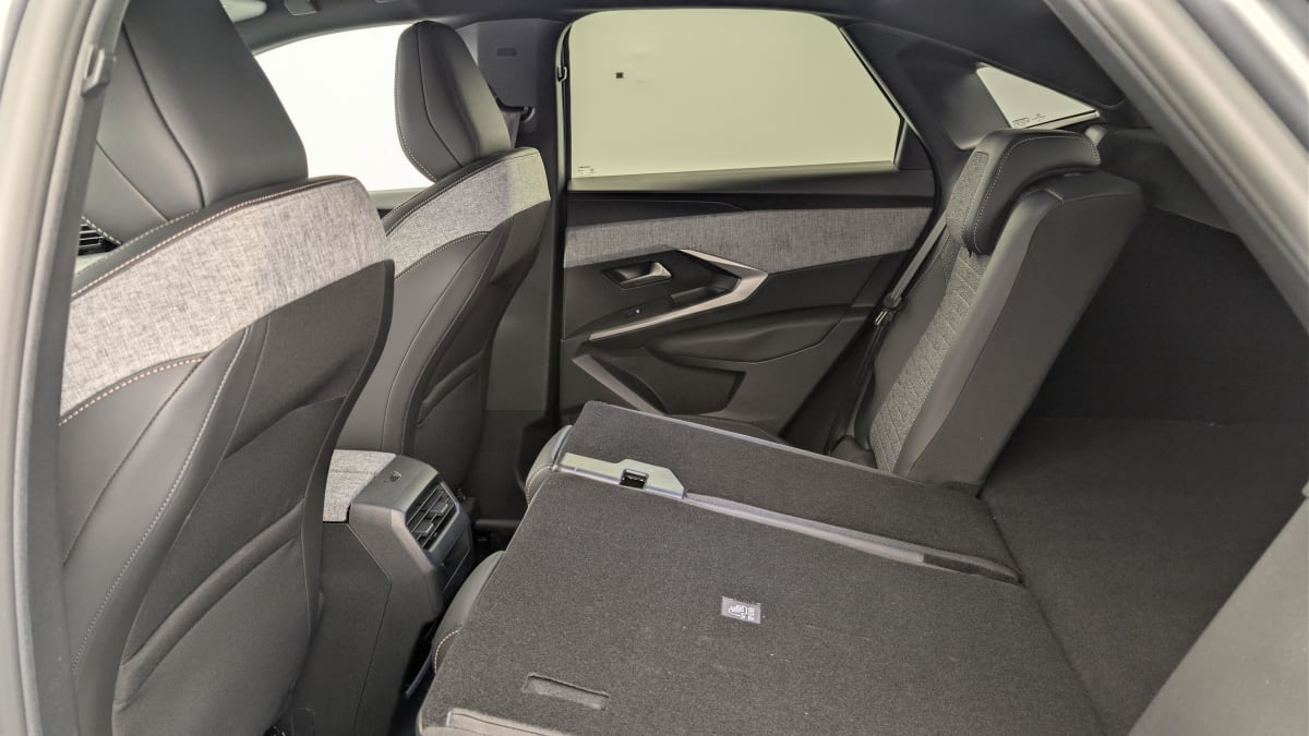 Peugeot 3008 - Image 12