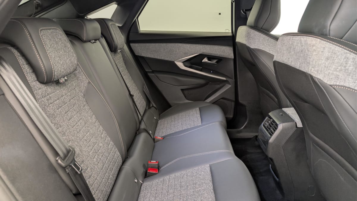 Peugeot 3008 - Image 10