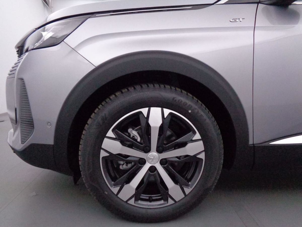 PEUGEOT 3008 PURETECH 130CH EAT8 GT