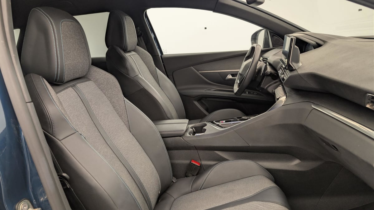 Peugeot 3008 - Image 9