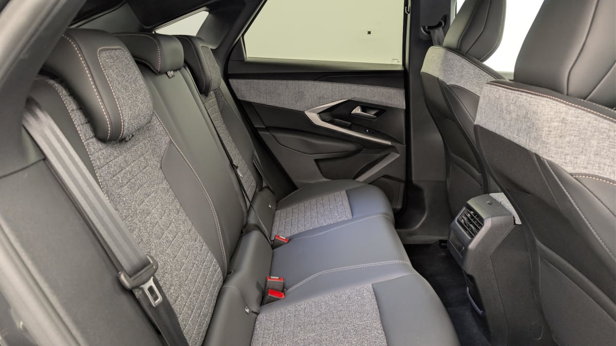 Peugeot 3008 - Image 10