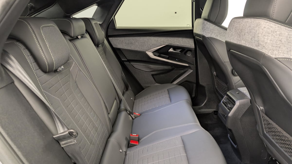 Peugeot 3008 - Image 10