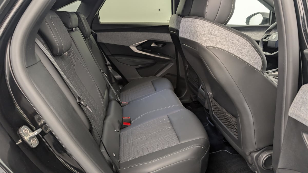 Peugeot 3008 - Image 10