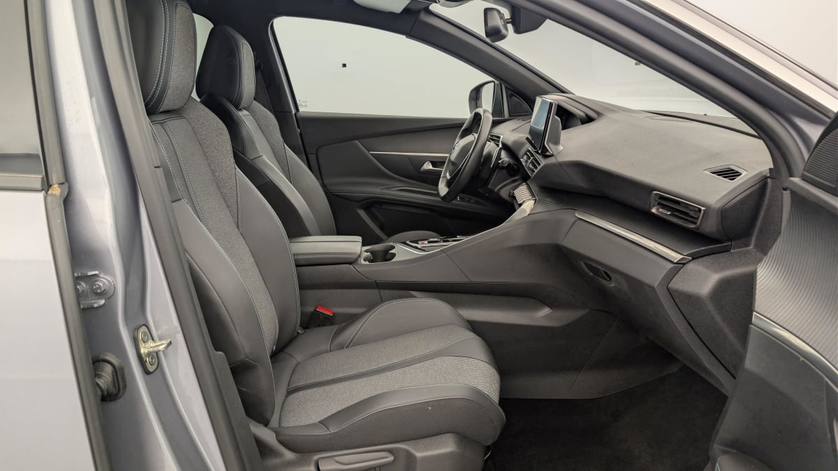 Peugeot 3008 - Image 9