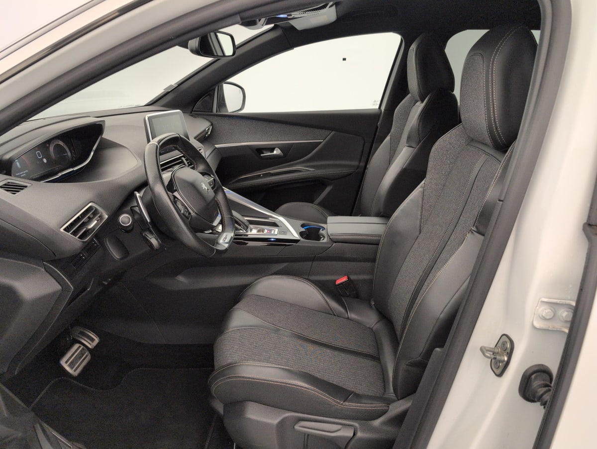 Peugeot 3008 - Image 19