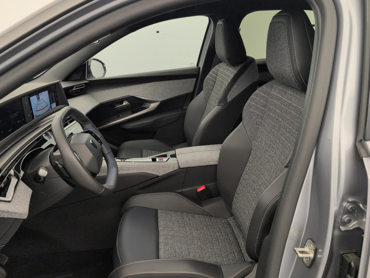 Peugeot 3008 - Image 18