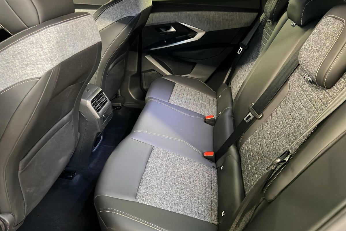 Peugeot 3008 - Image 10