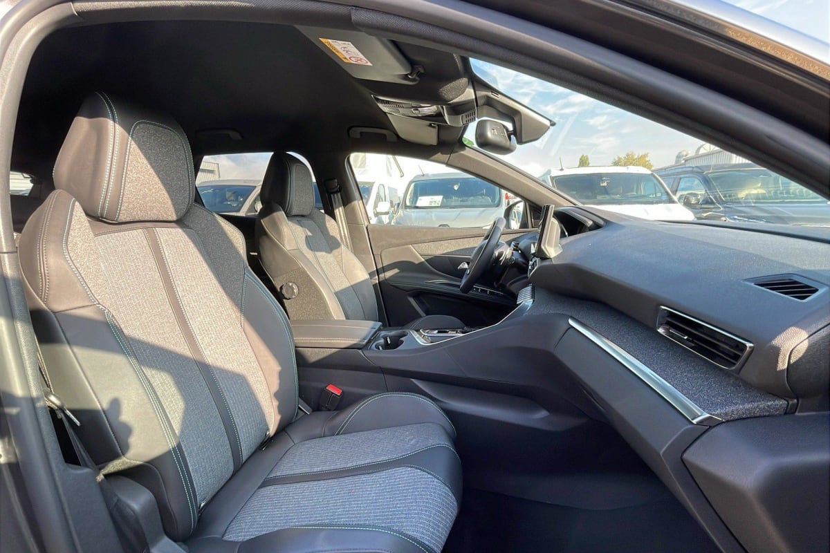 Peugeot 3008 - Image 9