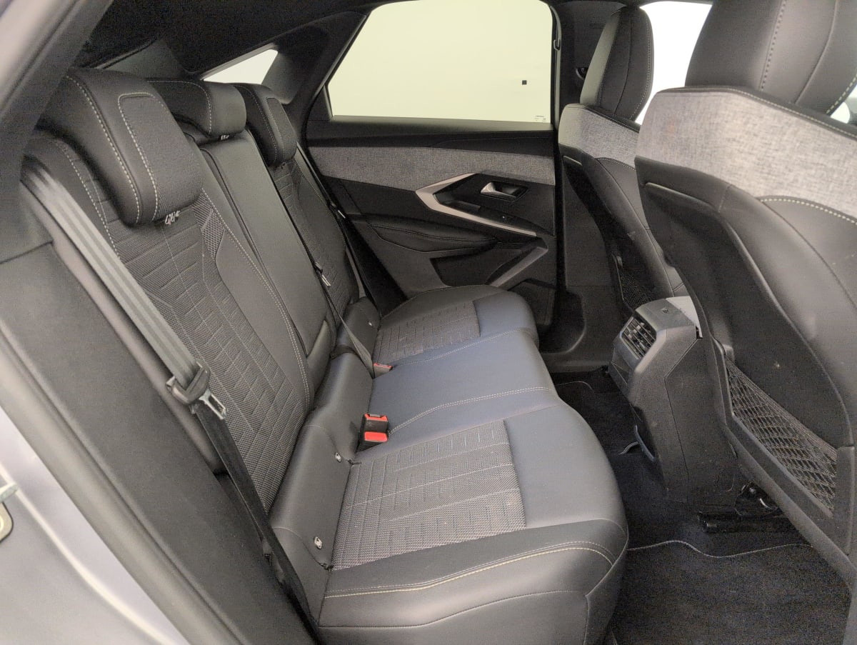 Peugeot 3008 - Image 10